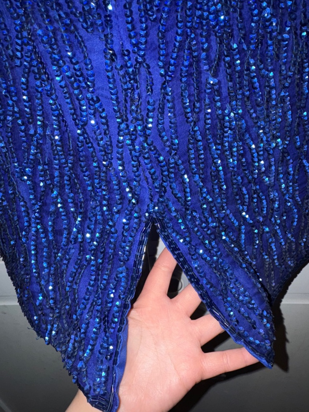 Elegant Beaded Royal Blue V-Neck Women's Dress - Picture 6 of 8